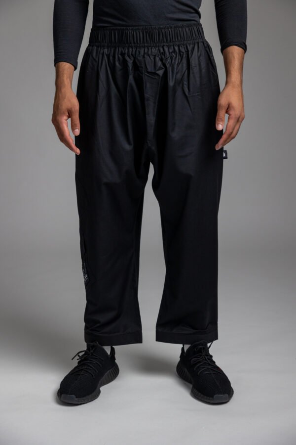 URBAN BLACK TROUSERS