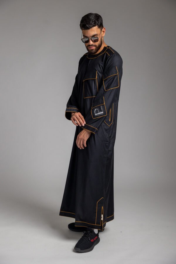 Black/ Gold Thobe - Image 4